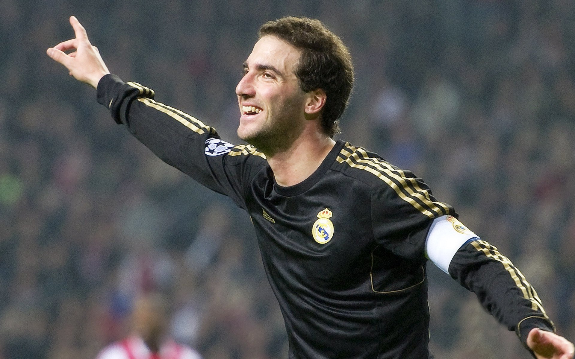 体育新闻中心青春力量崛起，扬体育精神展青春风采新闻稿